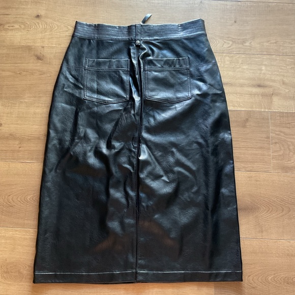 Pilcro Anthropologie Black Faux Leather Pencil Skirt 14 Midi Pockets High Rise - Picture 5 of 6